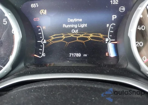 2021 Jeep Compass Altitude 4X4 из США, поврежденный, VIN 3C4NJDBBXMT586529